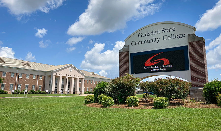 The Gadsden City, Alabama Scholarship, USA